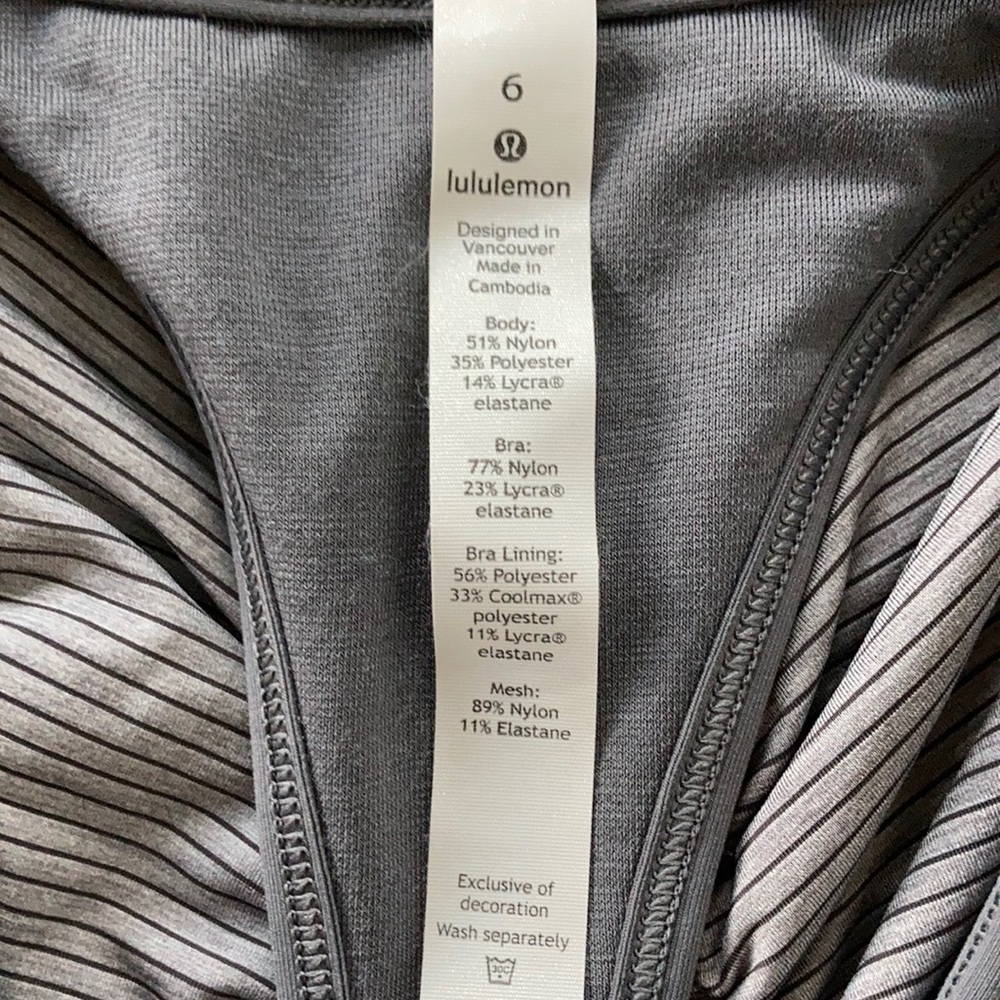 Lululemon Athletic Tank - Picture 9 of 9